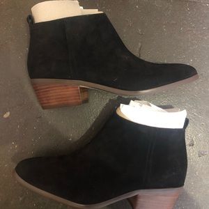 Jcrew black velvet booties